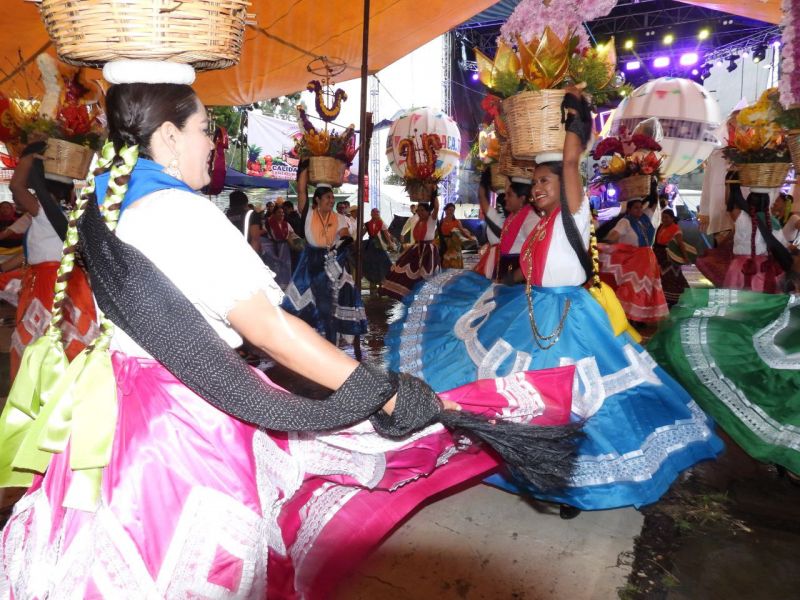 Oaxaca mostró su grandeza en Tlacualoyan